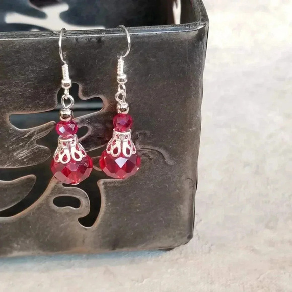 Handcrafted Victorian Red Crystal Silver Filigree Basket Earrings - Picture 3 of 5